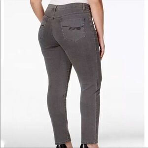 COPY - Style & Co Plus Size Tummy-Control Slim-Leg Jeans size 12 short petite w…